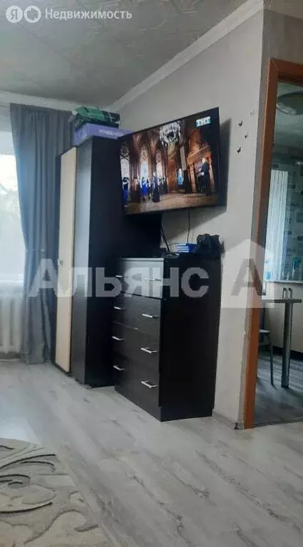 2-комнатная квартира: Каменск-Шахтинский, микрорайон Лиховской, улица ... - Фото 1