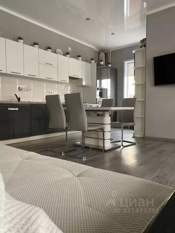 Дом в Астраханская область, Астрахань пер. Никольский, 20 (97 м) - Фото 0