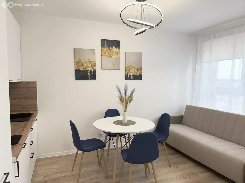 Квартира-студия: Екатеринбург, улица Фёдора Заостровского, 4 (28 м) - Фото 1