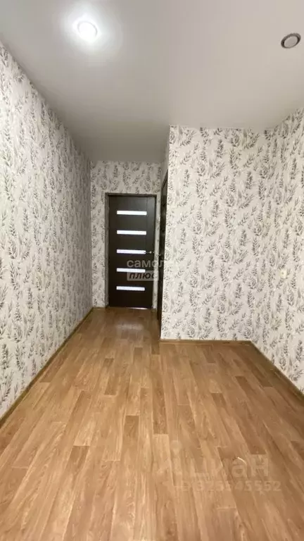 3-к кв. Волгоградская область, Волгоград ул. 64-й Армии, 121 (56.1 м) - Фото 2