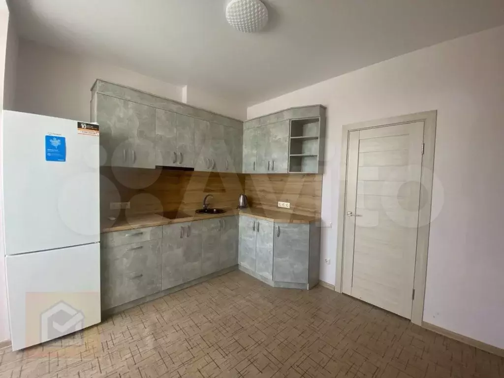 1-к. квартира, 35 м, 2/5 эт. - Фото 0