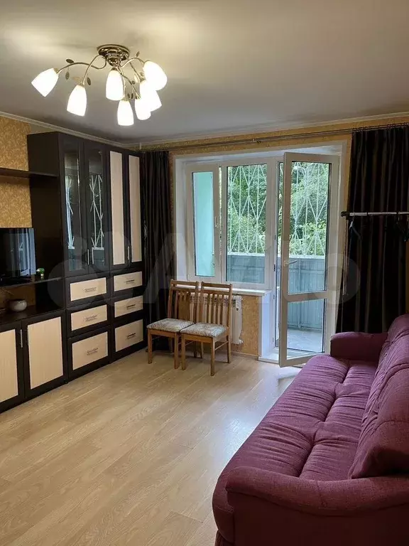 1-к. квартира, 40 м, 2/17 эт. - Фото 1