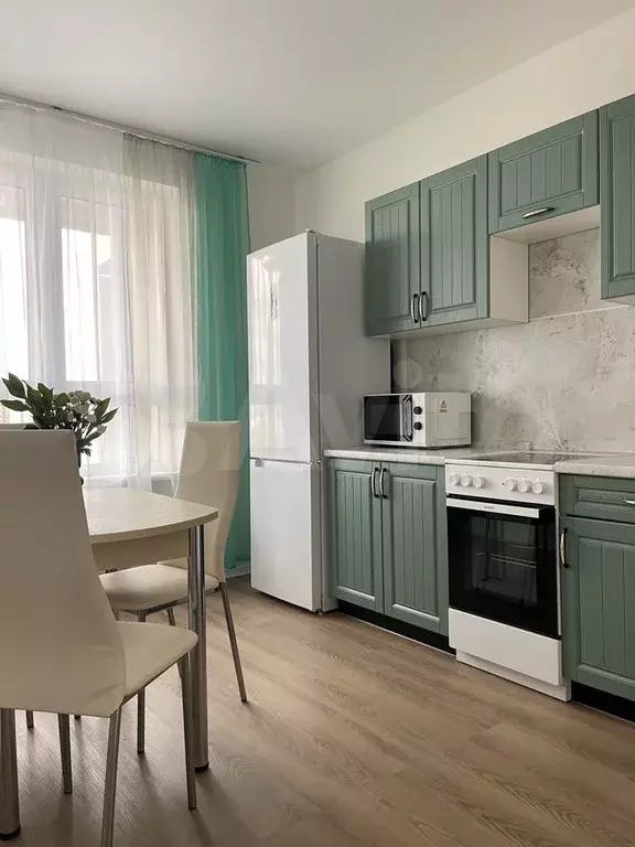 2-к. квартира, 75 м, 9/12 эт. - Фото 1