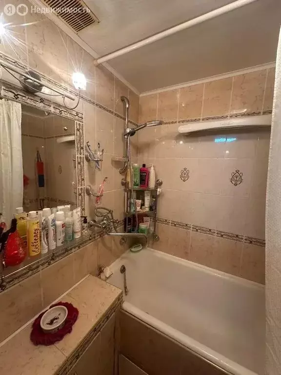 4-комнатная квартира: Братск, улица Крупской, 35 (76 м) - Фото 1