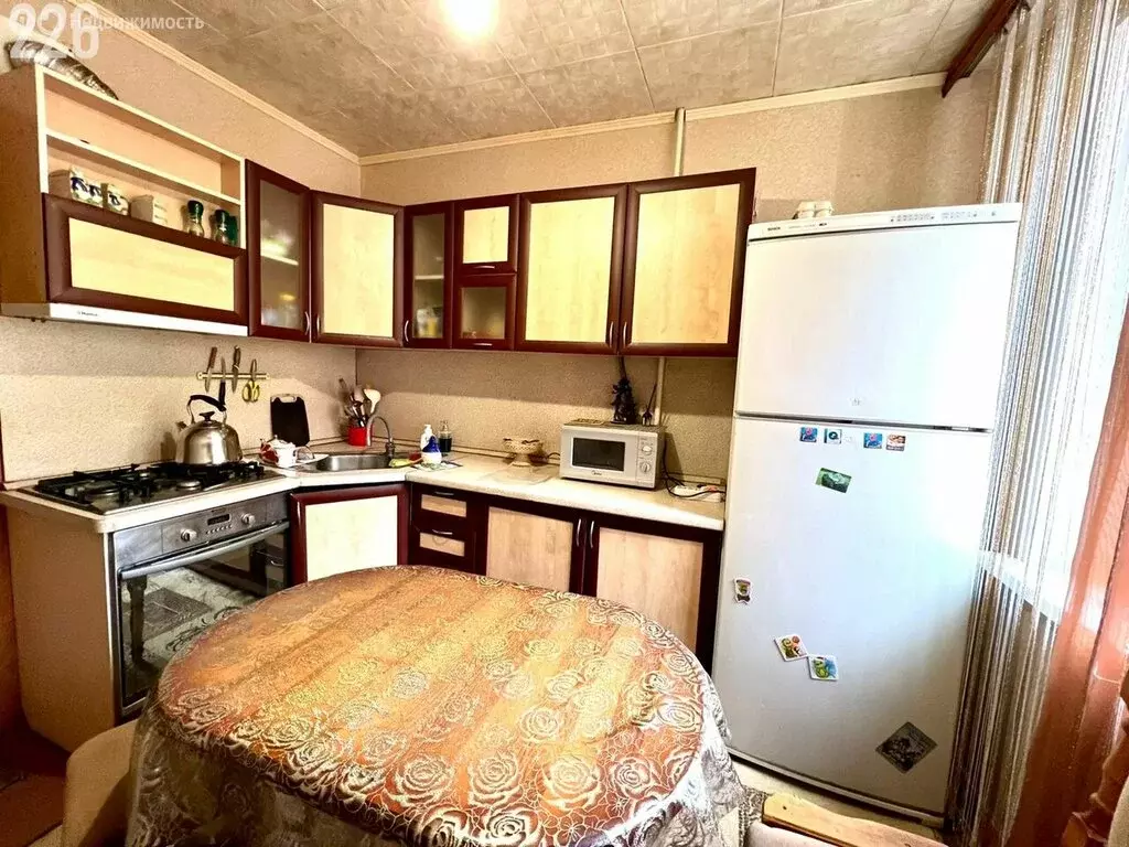 3-комнатная квартира: Орёл, улица Кузнецова, 2 (66 м) - Фото 0