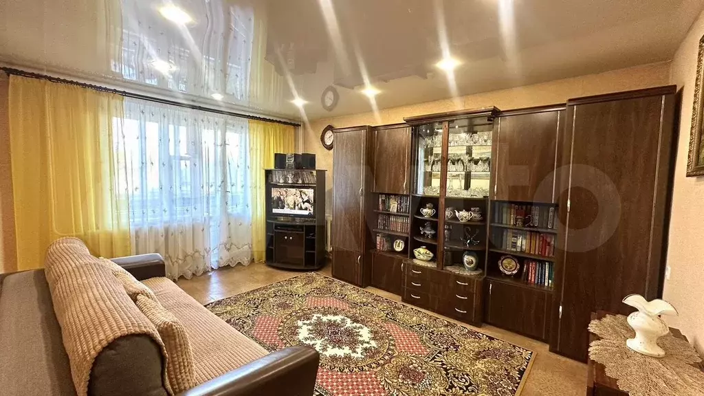 2-к. квартира, 52 м, 1/5 эт. - Фото 1