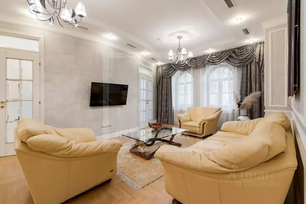 2-к кв. Москва ул. Фадеева, 4А (100.0 м) - Фото 0