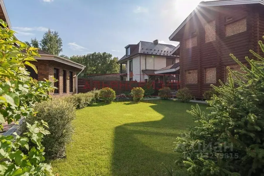 Дом в Новосибирская область, Новосибирск Рентгеновская ул., 68 (264 м) - Фото 1