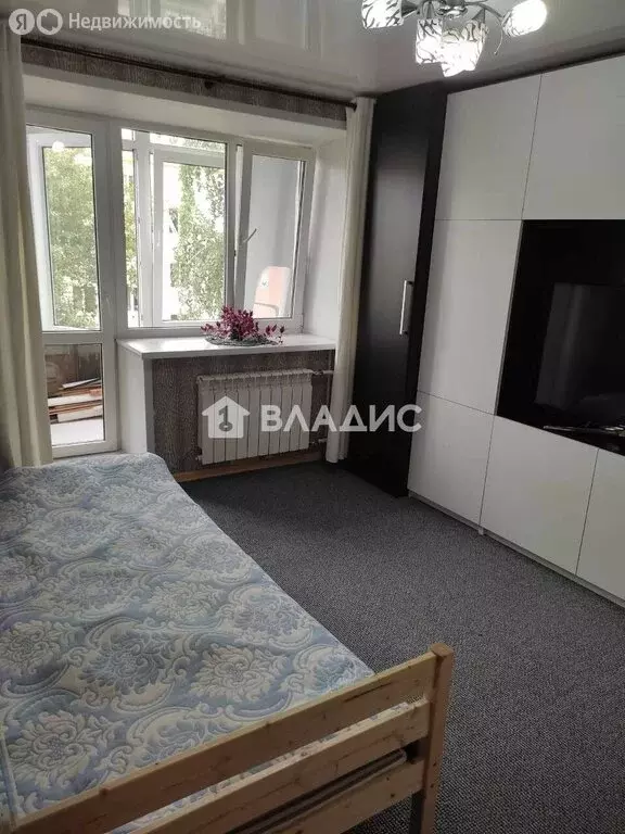 2-комнатная квартира: Казань, улица Лейтенанта Красикова, 4 (44.5 м) - Фото 2