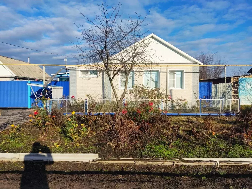 Дом в Белгородская область, Волоконовка рп ул. Молодежная, 47 (85 м) - Фото 1