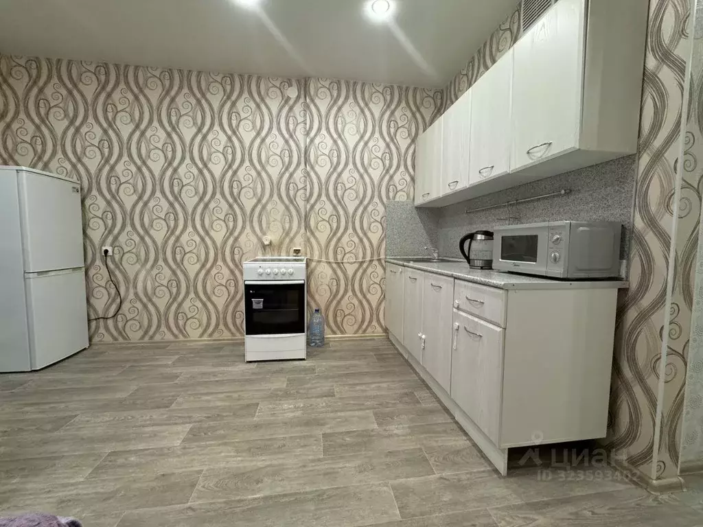 1-к кв. Татарстан, Казань ул. Рауиса Гареева, 111к2 (39.0 м) - Фото 2