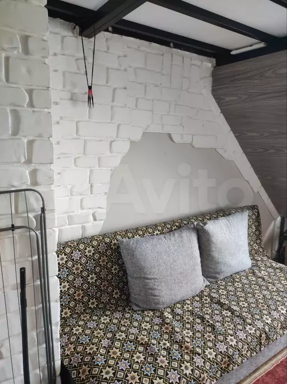 Комната 15 м в 3-к., 2/2 эт. - Фото 0