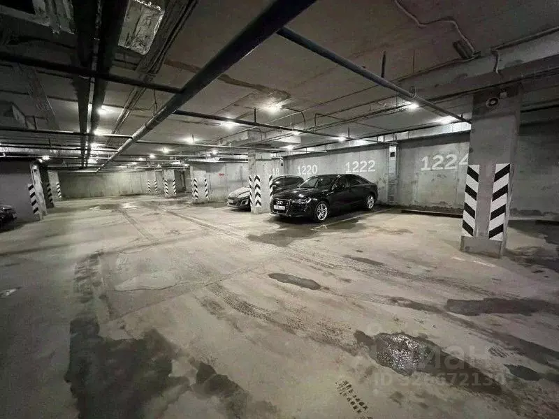 Гараж в Свердловская область, Екатеринбург ул. Героев России, 35 (16 ... - Фото 2