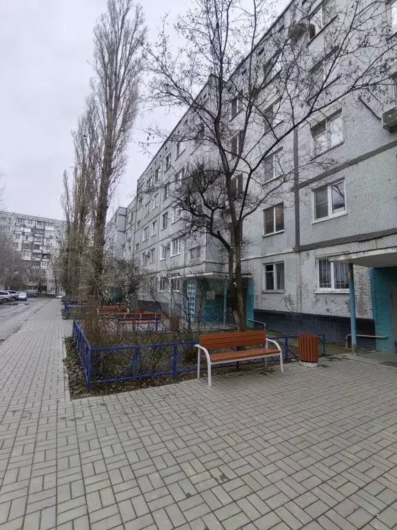 2-к. квартира, 53м, 2/5эт. - Фото 1