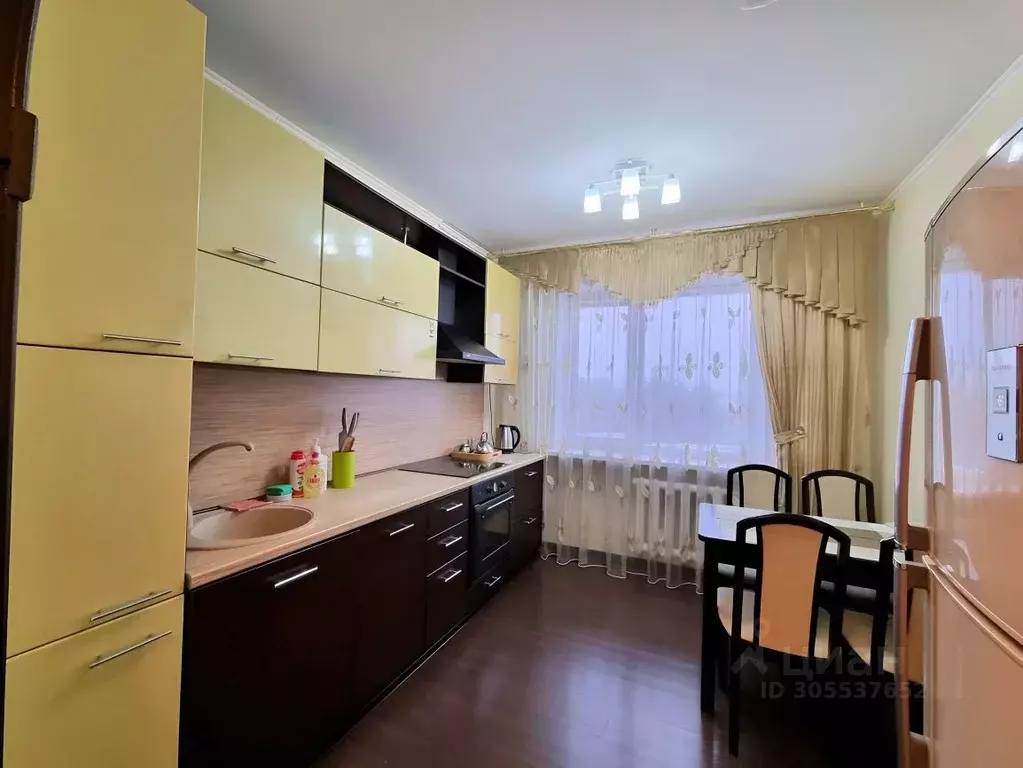 2-к кв. Ханты-Мансийский АО, Когалым Ленинградская ул., 4 (52.0 м) - Фото 1