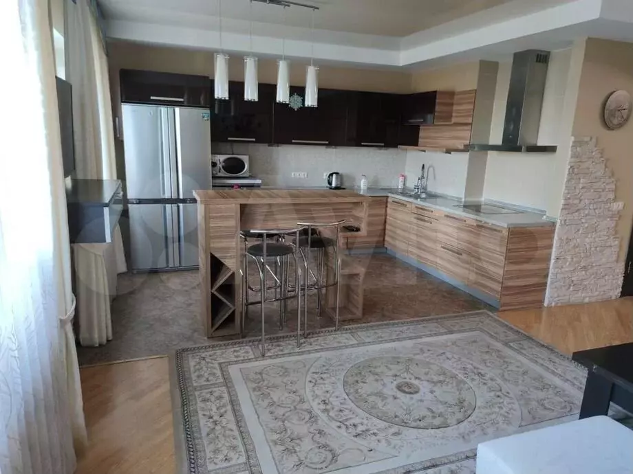 3-к. квартира, 70 м, 8/16 эт. - Фото 0