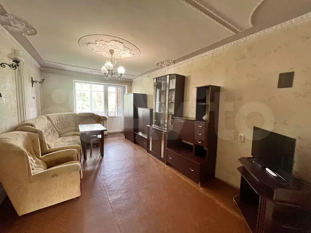 2-к. квартира, 56 м, 5/5 эт. - Фото 0