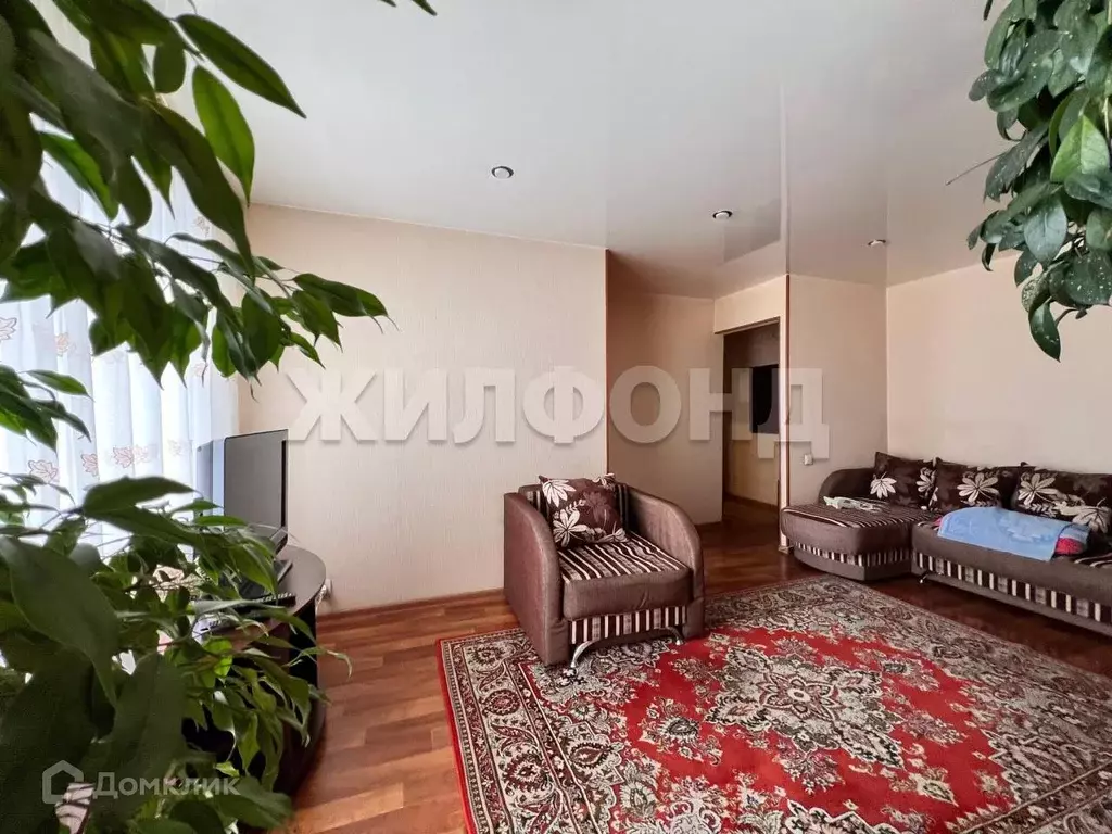 Продаётся 3-к квартира, 56.8 м - Фото 0