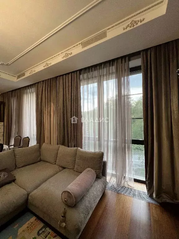 Продается 3-комнатная квартира - Фото 2