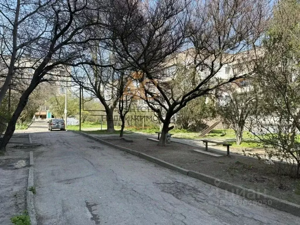 1-к кв. Крым, Феодосия ул. Челнокова, 86 (40.8 м) - Фото 1