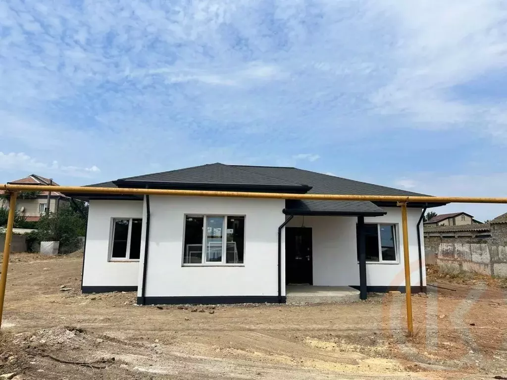 Дом в Крым, Раздольное пгт ул. Таврическая, 16 (135 м) - Фото 1