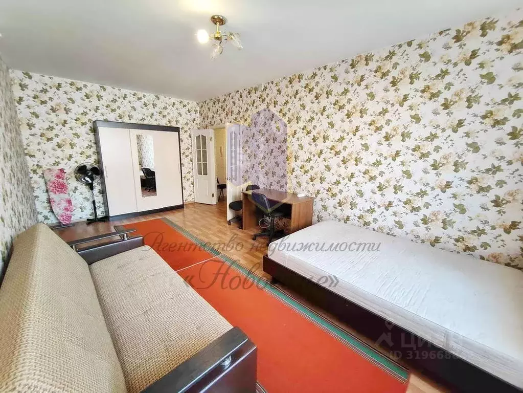 1-к кв. Белгородская область, Старый Оскол Степной мкр, 16 (46.45 м) - Фото 0