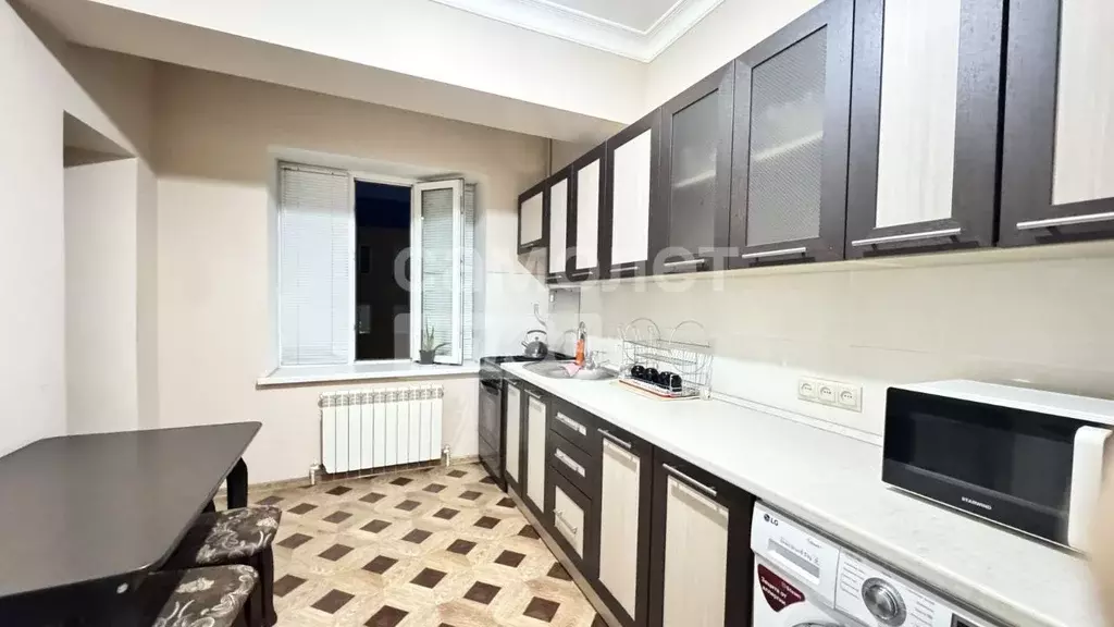 2-к кв. Дагестан, Дербент ул. Сальмана, 89 (75.0 м) - Фото 1