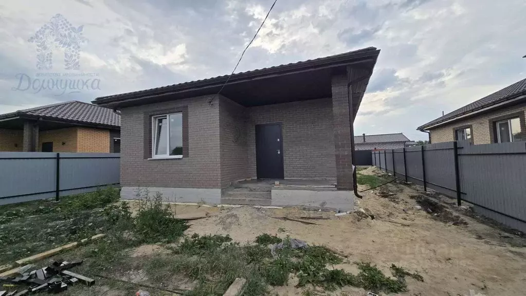 Дом в Воронежская область, с. Новая Усмань ул. Алексеевского, 94 (102 ... - Фото 0