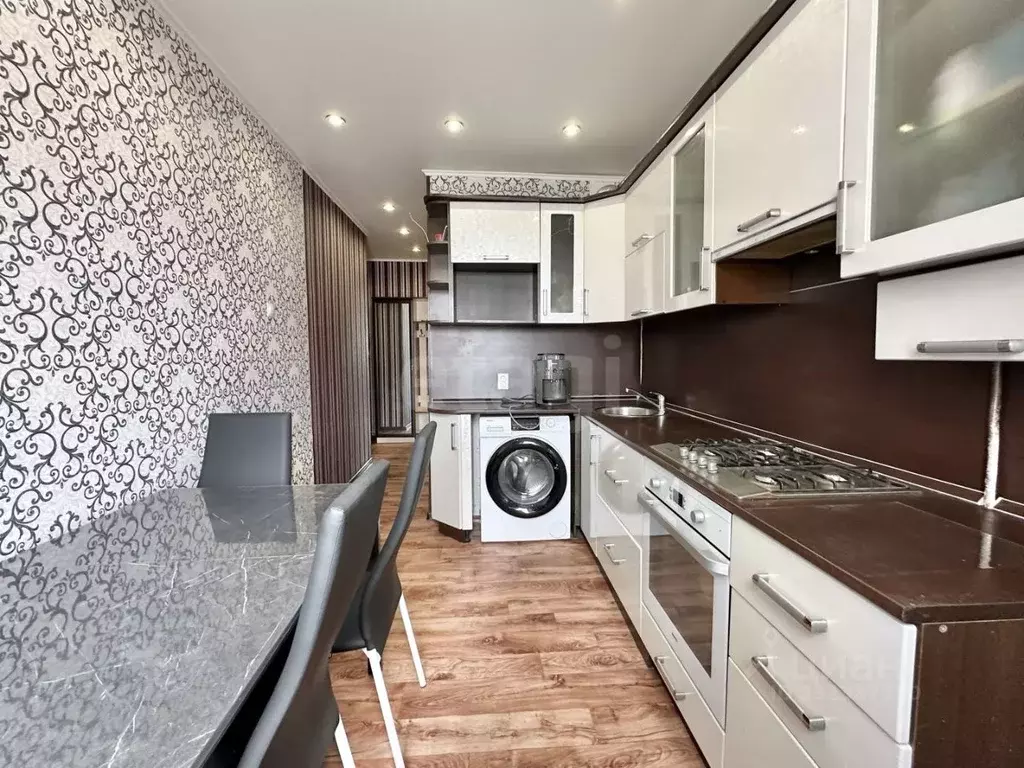 2-к кв. Башкортостан, Стерлитамак ул. Артема, 113 (50.6 м) - Фото 1