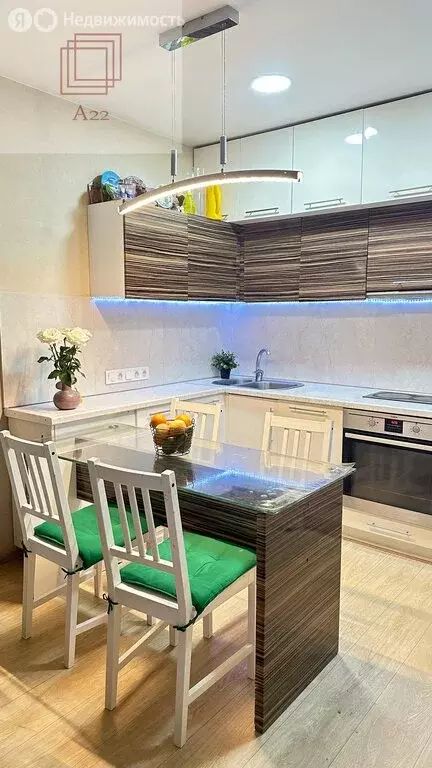 3-комнатная квартира: Барнаул, улица Сергея Ускова, 42 (57 м) - Фото 1