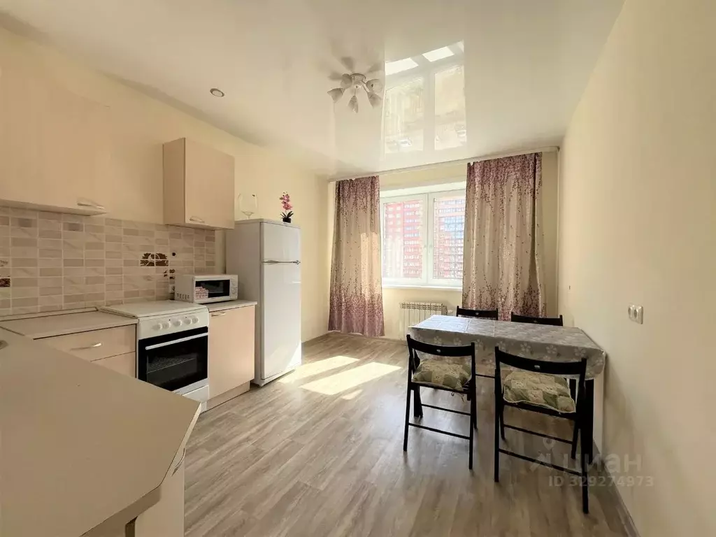 1-к кв. Иркутская область, Иркутск проезд Юрия Тена, 16 (42.0 м) - Фото 1