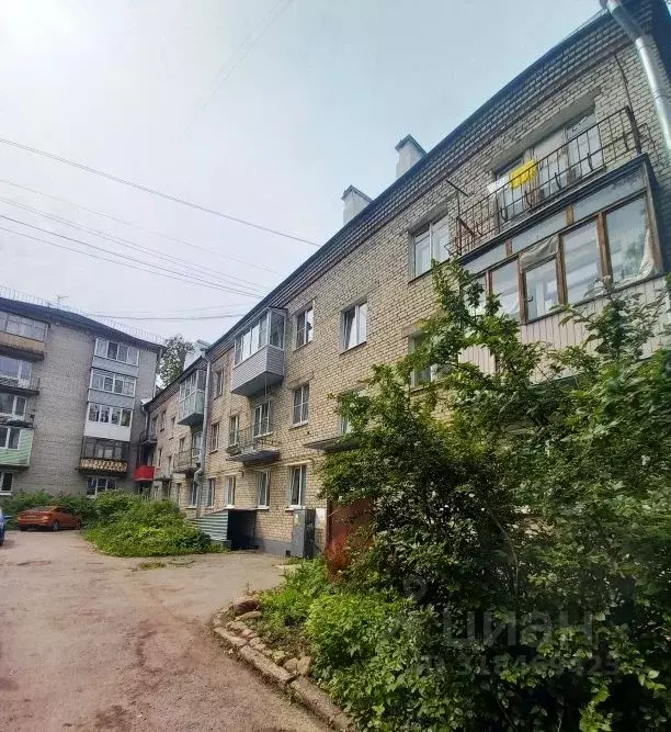 2-к кв. Ленинградская область, Гатчина ул. Карла Маркса, 33 (40.5 м) - Фото 0