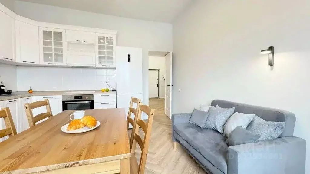 2-к кв. Приморский край, Владивосток Некрасовская ул., 53А (70.0 м) - Фото 1