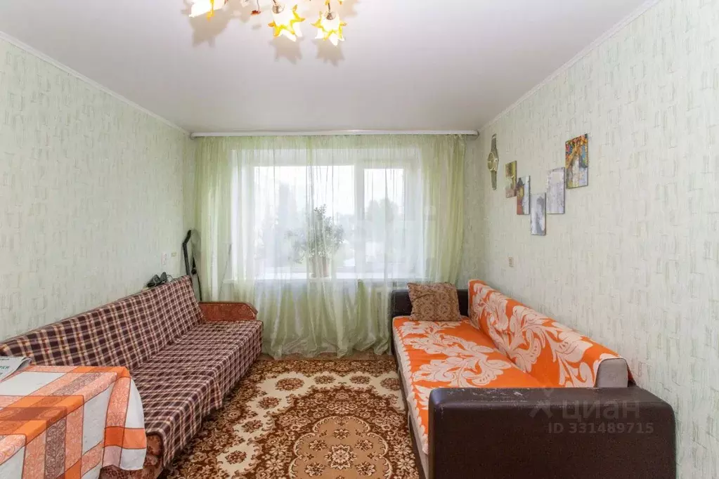 3-к кв. Тюменская область, Тобольск 9-й мкр, 5Б (57.7 м) - Фото 1