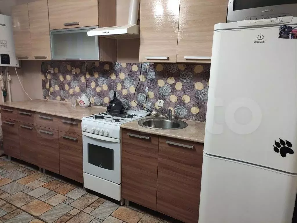 1-к. квартира, 45 м, 9/10 эт. - Фото 0