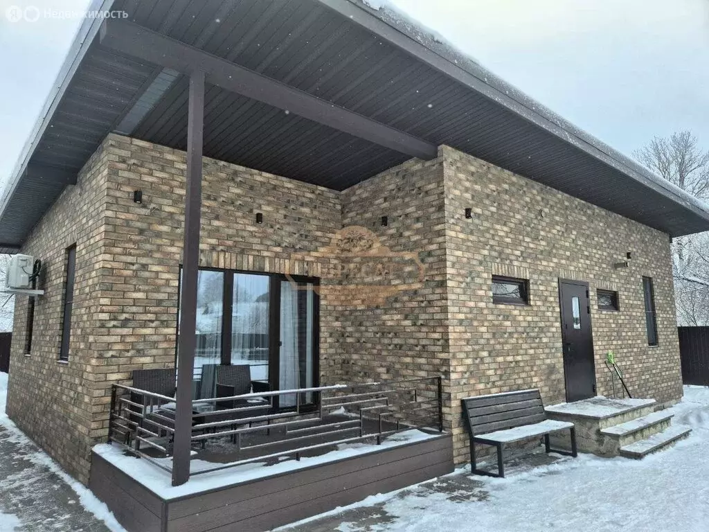 Дом в городской посёлок Тайцы, улица Щорса, 9 (87.8 м) - Фото 1