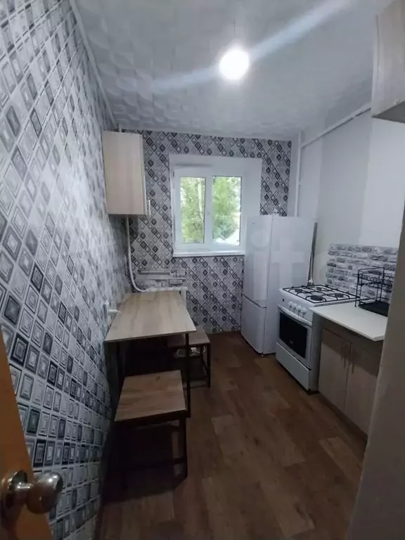 1-к. квартира, 32 м, 1/5 эт. - Фото 1