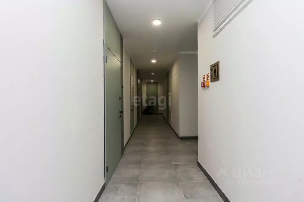 Студия Тюменская область, Тюмень Полевая ул., 108 (24.0 м) - Фото 1