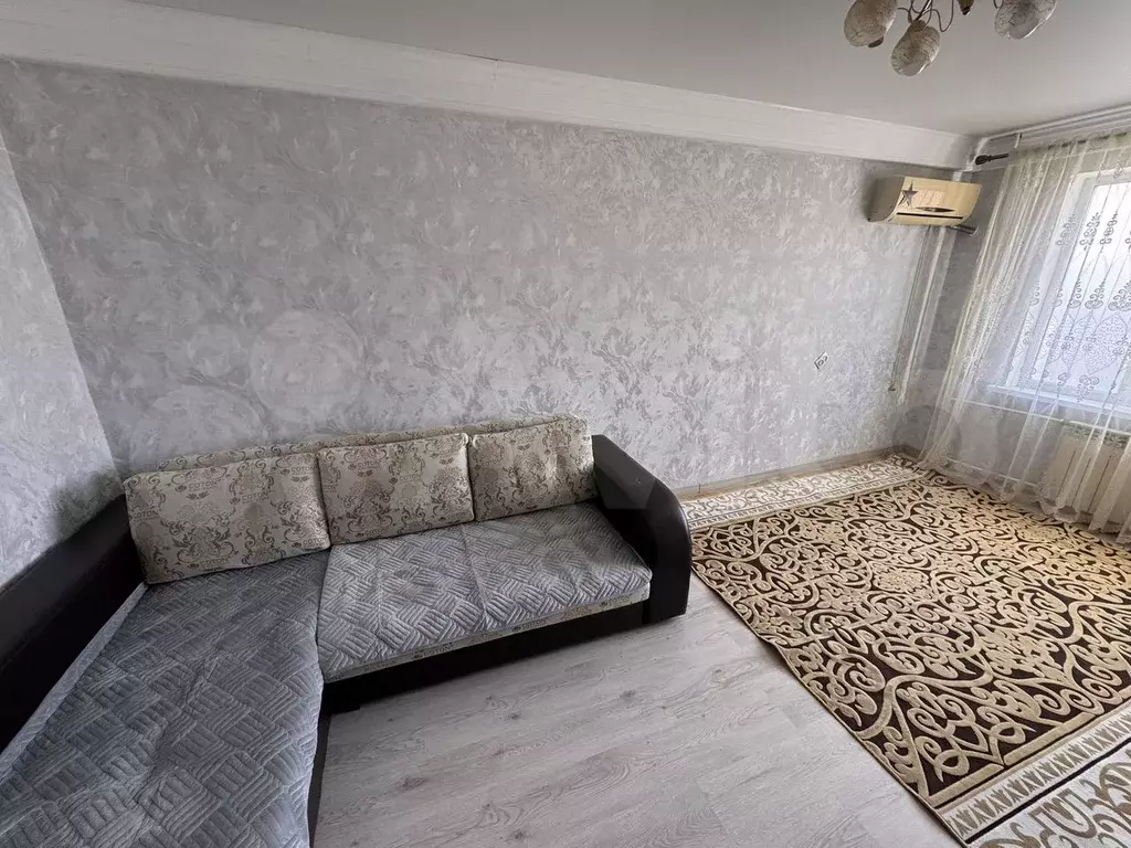 1-к. квартира, 45 м, 9/9 эт. - Фото 1