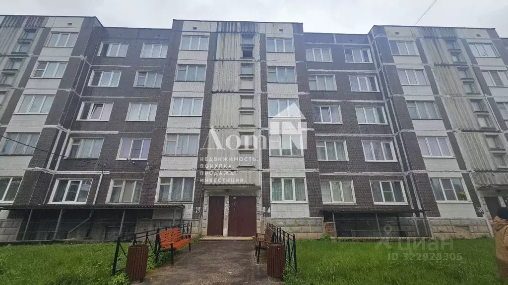 3-к кв. Ленинградская область, Лужский район, д. Ретюнь  (72.2 м) - Фото 1