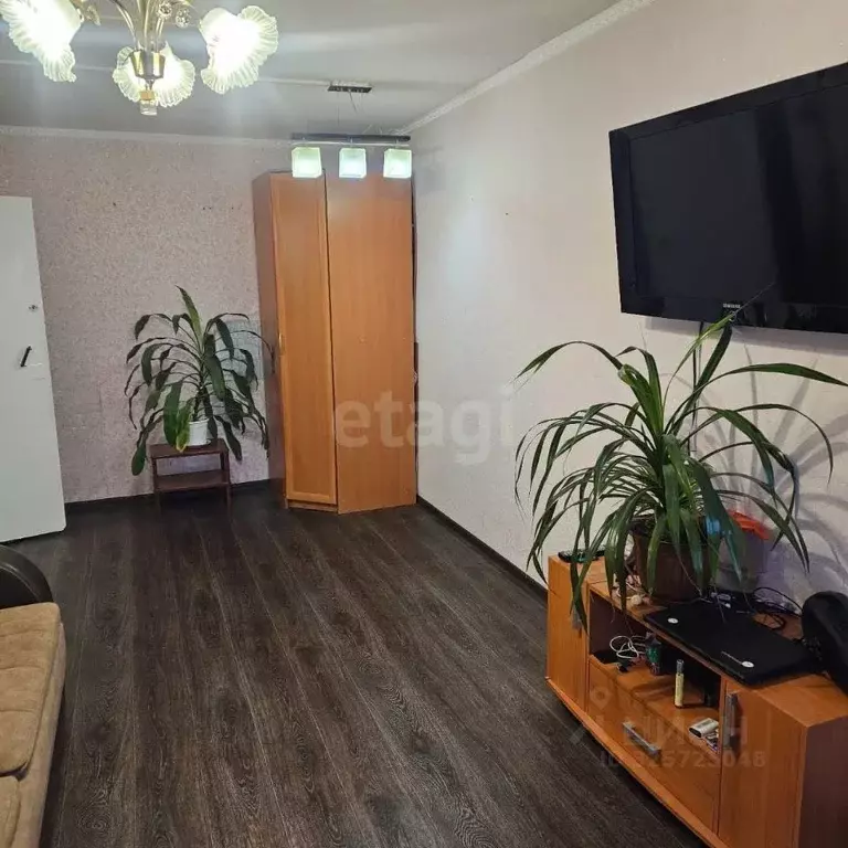 Комната Коми, Усинск ул. 60 лет Октября, 4/1 (29.4 м) - Фото 1