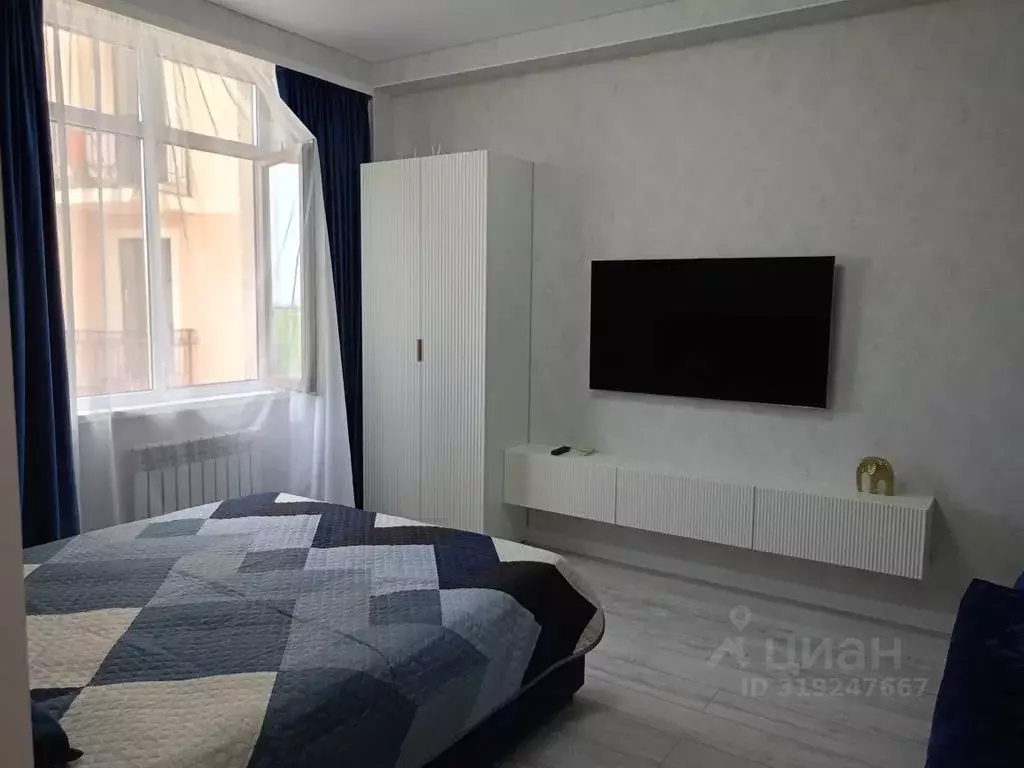 1-к кв. Краснодарский край, Геленджик Крымская ул., 19к11 (40.0 м) - Фото 1