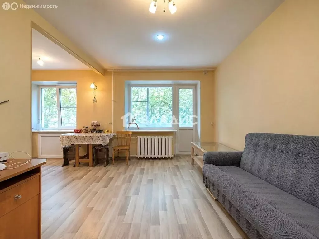 3-комнатная квартира: Петрозаводск, Железнодорожная улица, 4 (54.5 м) - Фото 2