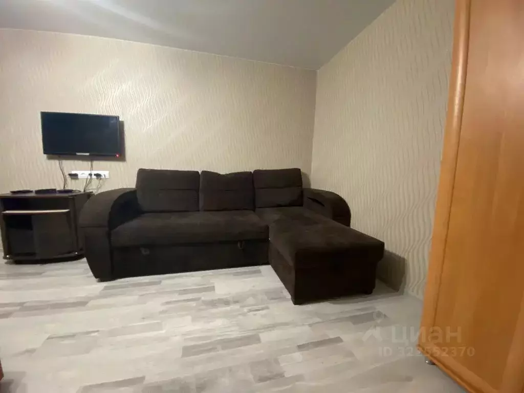 1-к кв. Волгоградская область, Волгоград Удмуртская ул., 8 (31.0 м) - Фото 1