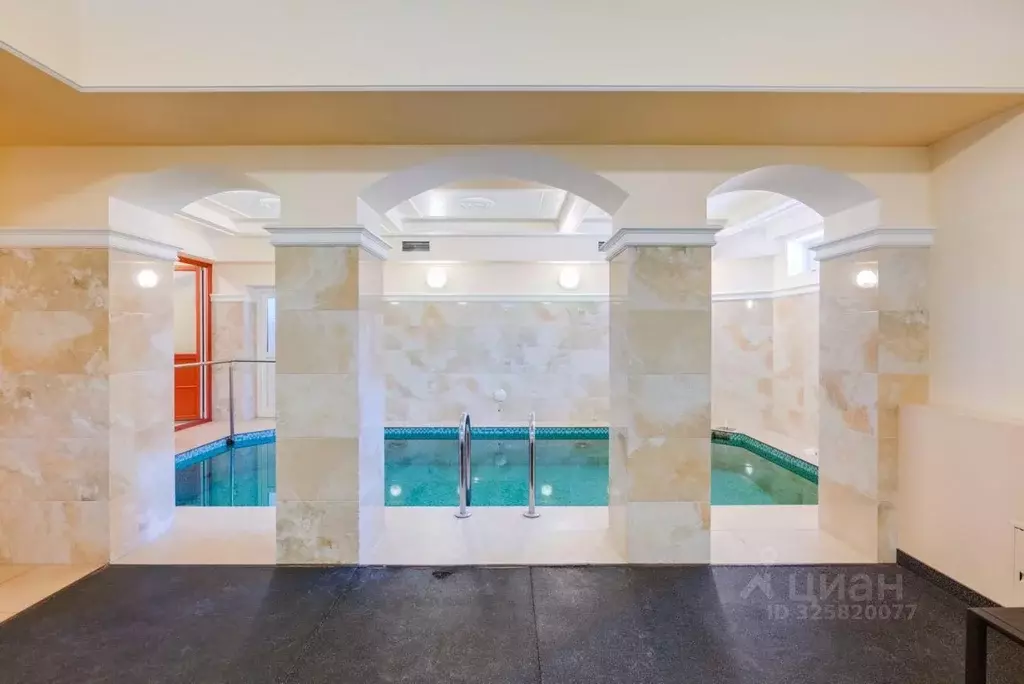 Дом в Московская область, Звенигород Одинцовский городской округ, ул. ... - Фото 0