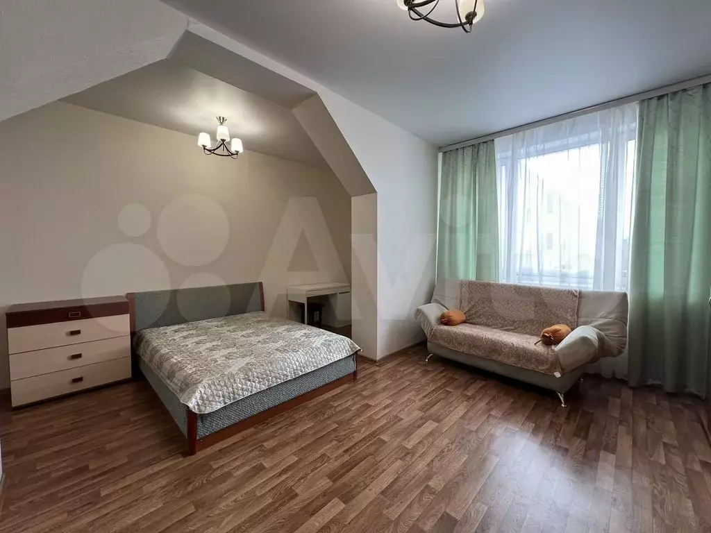 2-к. квартира, 70 м, 4/6 эт. - Фото 0