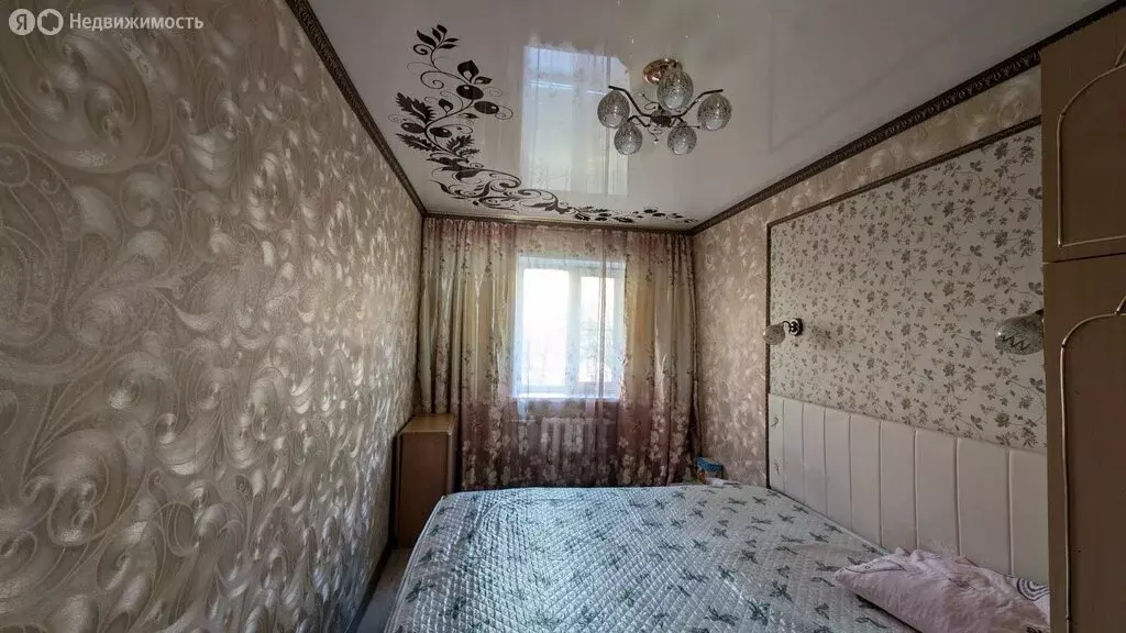 3-комнатная квартира: Каменск-Шахтинский, Коммунистический переулок, ... - Фото 2