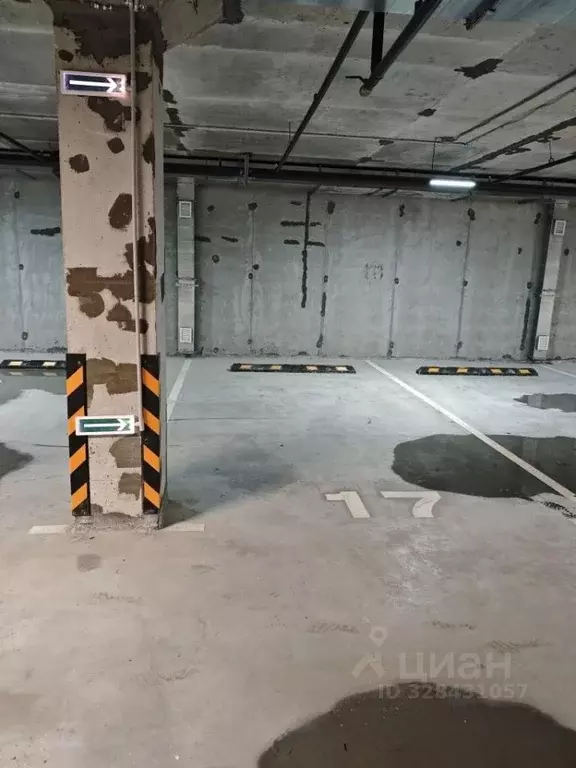 Гараж в Свердловская область, Екатеринбург ул. Громова, 26 (19 м) - Фото 1