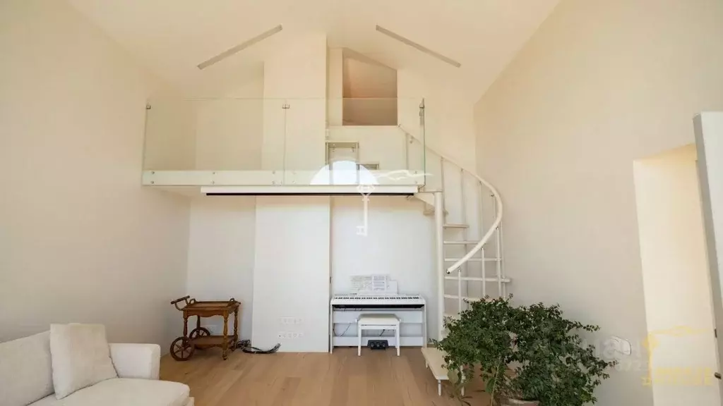 5-к кв. Севастополь просп. Генерала Острякова, 242 (186.3 м) - Фото 1