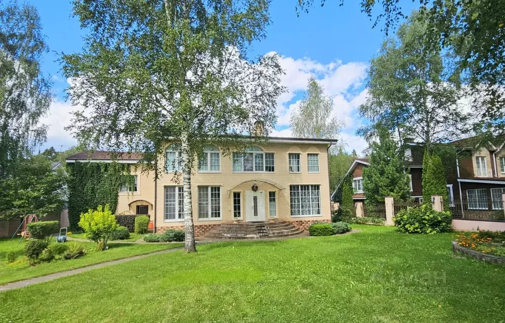 Дом в Московская область, Одинцовский городской округ, Ларюшино-2 ... - Фото 1